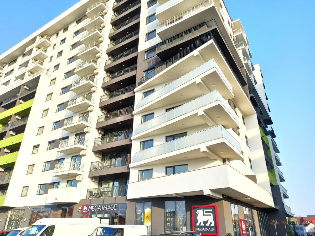 Summer Haven - Self Check-In & Parking Lot, Primashops&Lotus Oradea Exteriör bild