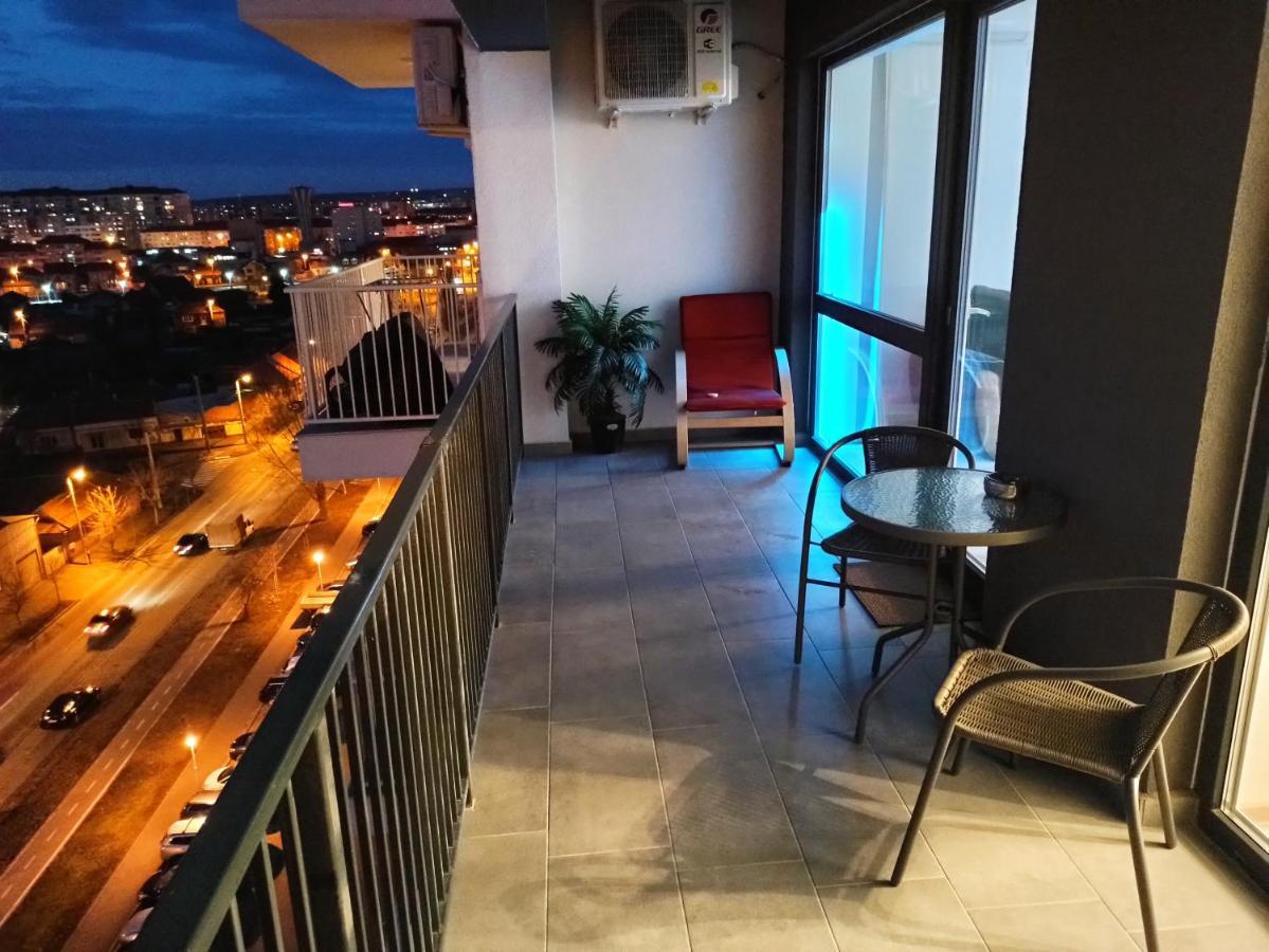 Summer Haven - Self Check-In & Parking Lot, Primashops&Lotus Oradea Exteriör bild