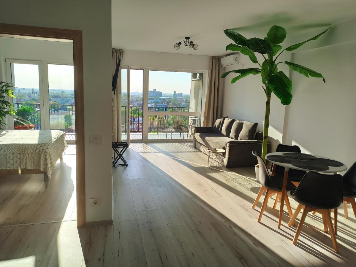 Summer Haven - Self Check-In & Parking Lot, Primashops&Lotus Oradea Exteriör bild